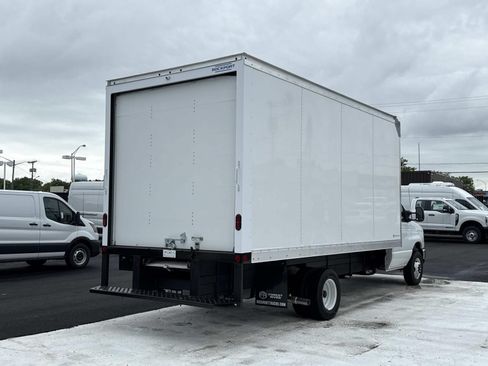 New 2027 Ford E-450 and Econoline 450 Super Duty w/ Power Equipment Group RWD image 3