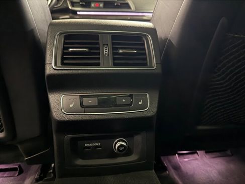 Used 2019 Audi SQ5 Prestige image 47