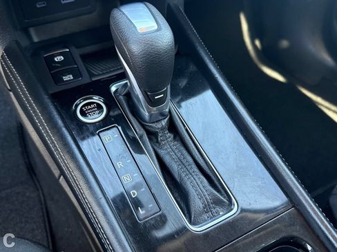 Used 2021 Nissan Kicks SV FWD image 21
