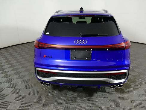 New 2025 Audi SQ5 Premium image 4