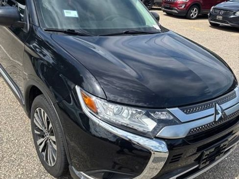 Used 2020 Mitsubishi Outlander SEL AWD/4WD image 3