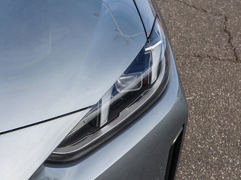 Used 2025 BMW i4 eDrive40 w/ Premium Package image 10