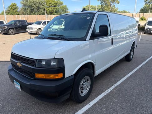 Used 2025 Chevrolet Express 2500 Extended w/ Driver Convenience Package RWD image 1