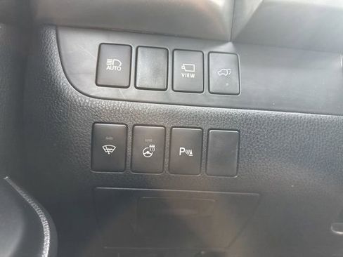Used 2017 Toyota Highlander Limited Platinum image 22