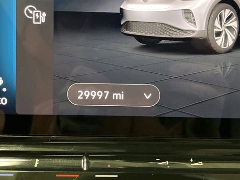 Used 2021 Volkswagen ID.4 Pro S w/ Gradient Package image 6