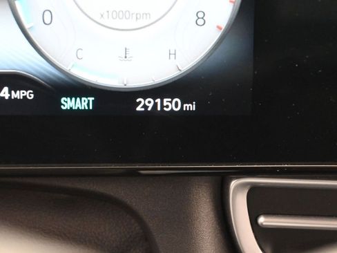 Used 2023 Hyundai Elantra SEL w/ Convenience Package image 28