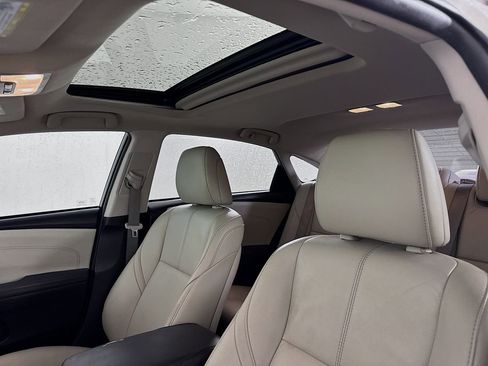 Used 2018 Toyota Avalon XLE Premium FWD image 32