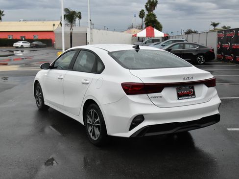 Used 2024 Kia Forte LXS image 6