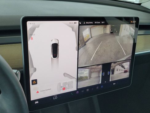 Used 2023 Tesla Model Y Long Range image 25