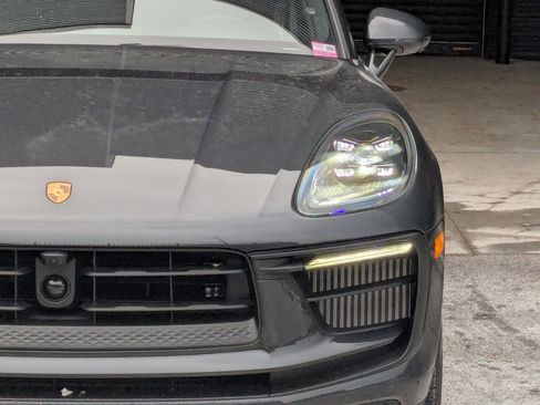 New 2026 Porsche Macan S image 12