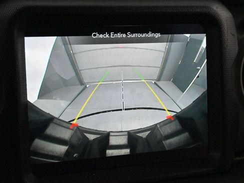 Used 2021 Jeep Wrangler Unlimited Sport image 22