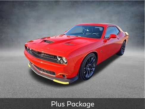 Used 2023 Dodge Challenger R/T Scat Pack w/ Plus Package RWD image 4