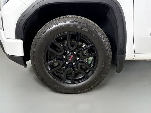 Used 2025 GMC Sierra 1500 Pro w/ Graphite Edition AWD/4WD image 32