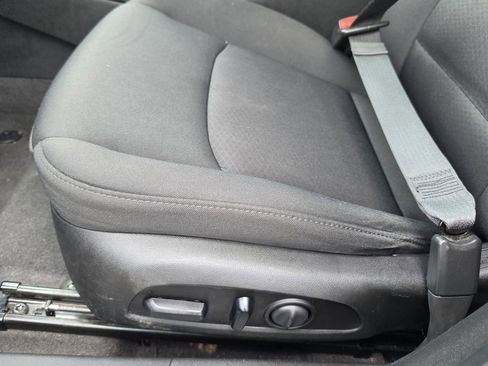 Used 2021 Chevrolet Malibu LT FWD image 9