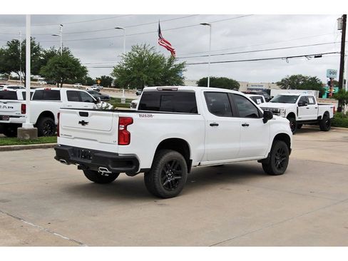 Used 2025 Chevrolet Silverado 1500 LT Trail Boss w/ LT Trail Boss Premium Package image 6