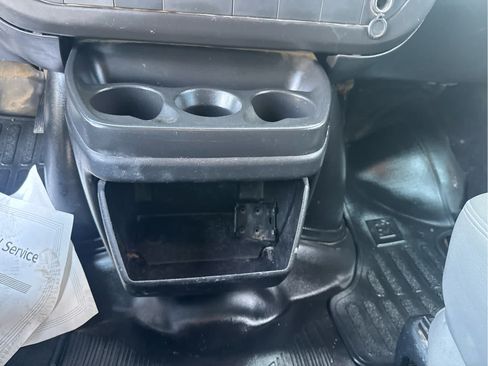 Used 2010 Chevrolet Express 3500 LS RWD image 28