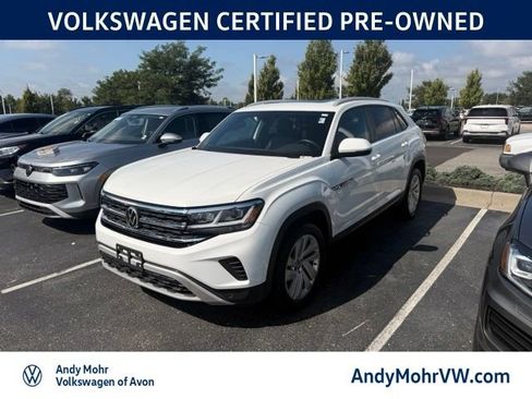 Used 2021 Volkswagen Atlas Cross Sport SE w/ Panoramic Sunroof Package AWD/4WD image 2