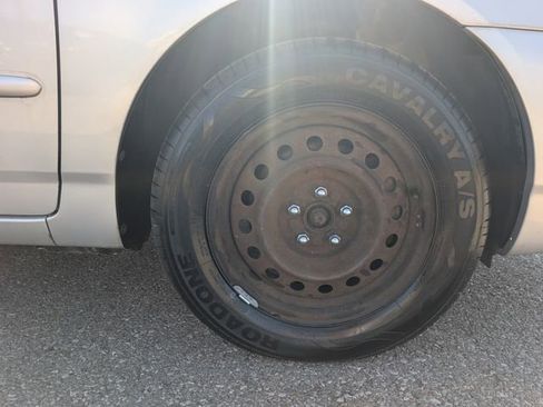 Used 2007 Toyota Corolla CE image 24