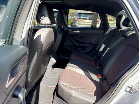 Used 2022 Volkswagen Jetta GLI Autobahn image 20