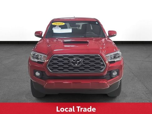 Certified 2023 Toyota Tacoma TRD Sport image 3