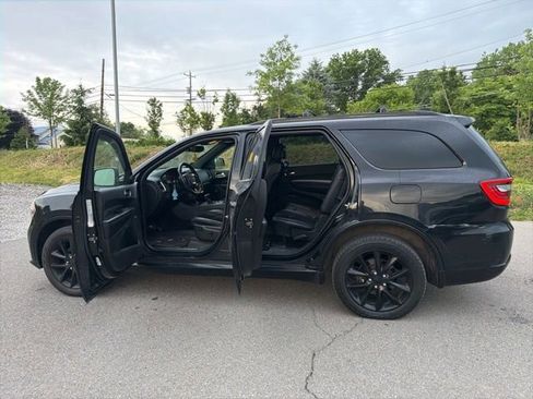 Used 2018 Dodge Durango GT w/ Premium Group AWD/4WD image 16