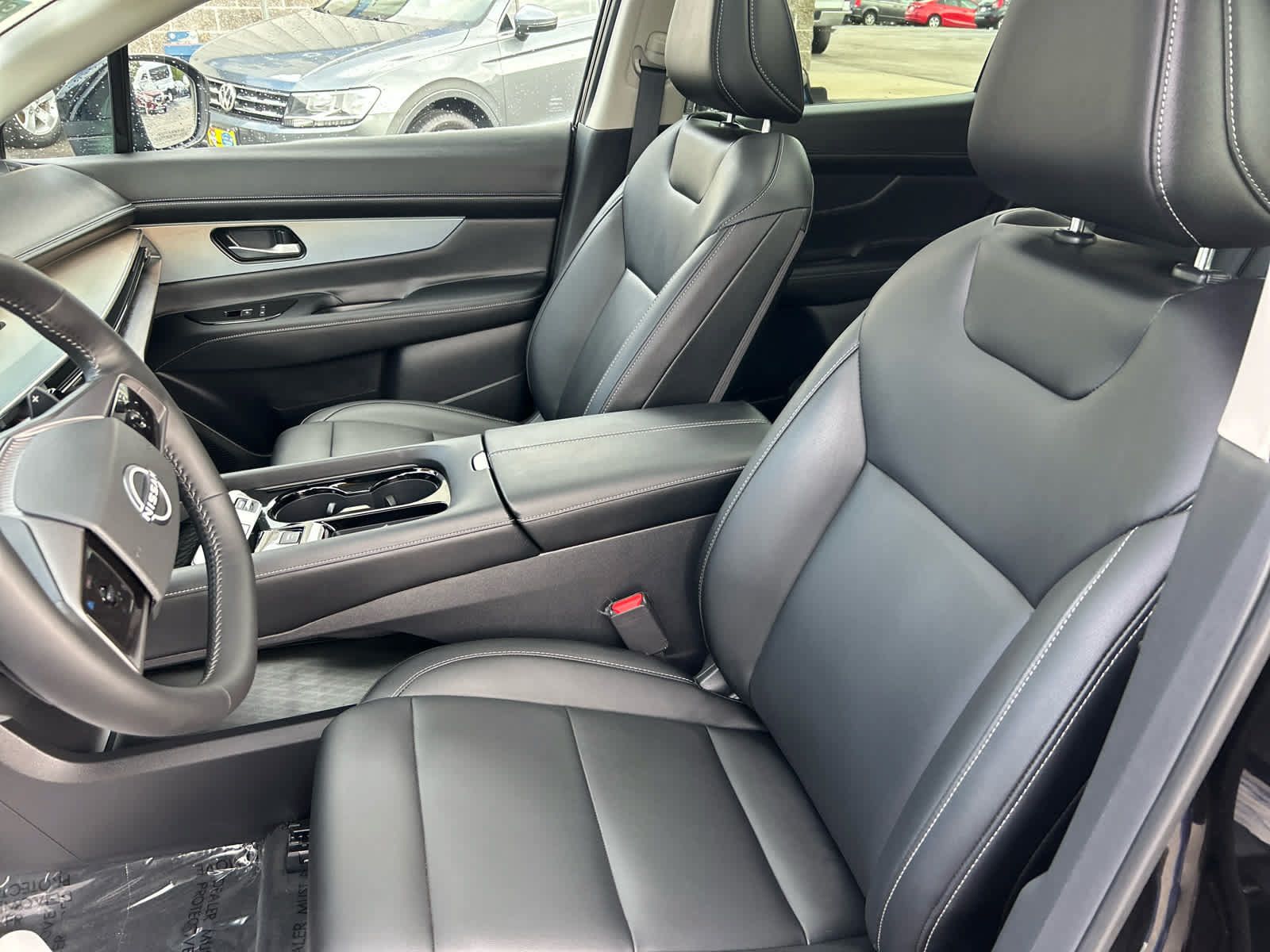 Used 2025 Nissan Murano SL AWD/4WD image 14