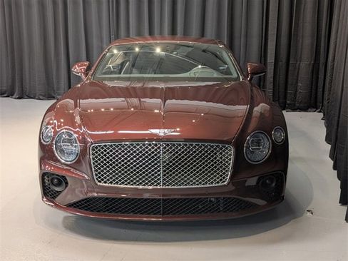 Used 2020 Bentley Continental GT image 10