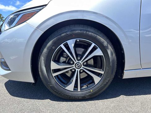 Used 2022 Nissan Sentra SV FWD image 17