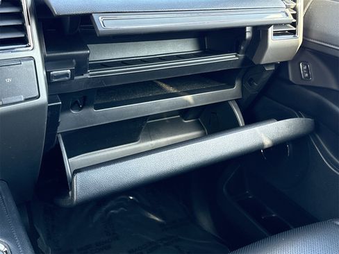 Used 2021 Ford Expedition XLT image 26