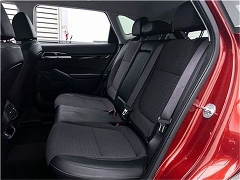 Used 2023 Kia Seltos S w/ Navigation Package image 10