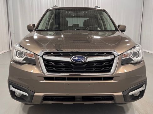 Used 2018 Subaru Forester 2.5i Touring image 2