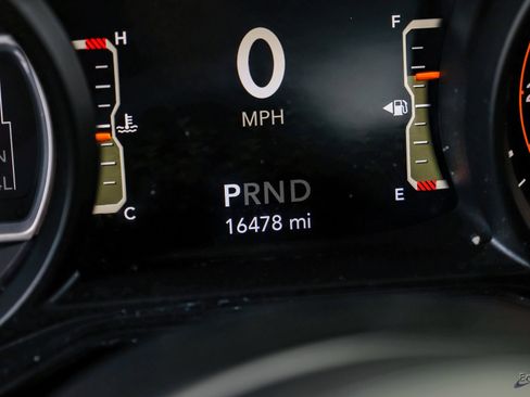 Used 2024 Jeep Gladiator Sport image 65