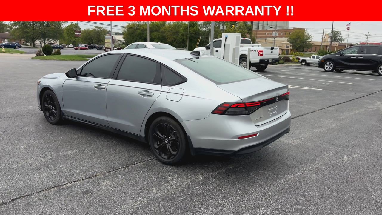 Used 2025 Honda Accord SE image 6