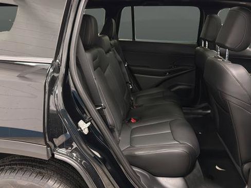 New 2026 Jeep Cherokee Limited AWD/4WD image 26