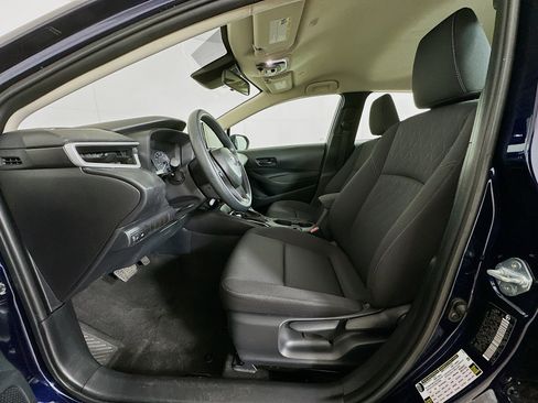 Used 2025 Toyota Corolla LE image 13