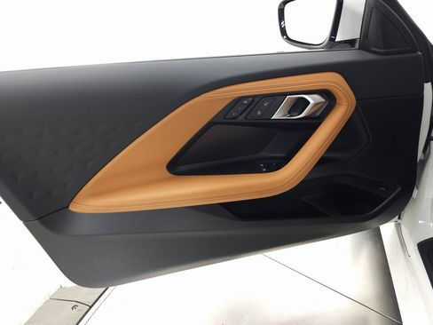 Certified 2025 BMW 230i xDrive Coupe w/ Convenience Package image 15