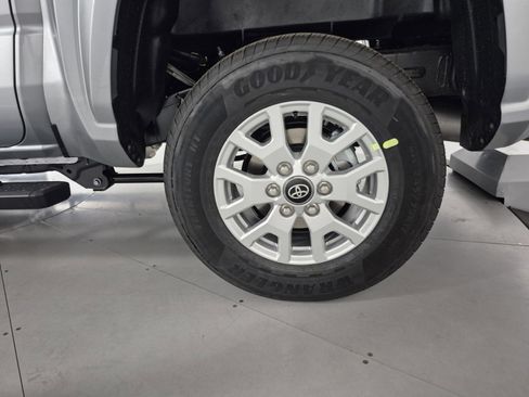 New 2026 Toyota Tacoma SR5 image 14