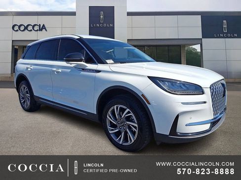 Used 2023 Lincoln Corsair AWD w/ Equipment Group 101A image 3