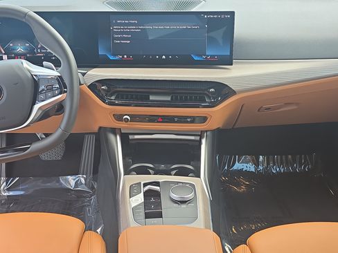 Used 2025 BMW 430i Coupe w/ Convenience Package image 12