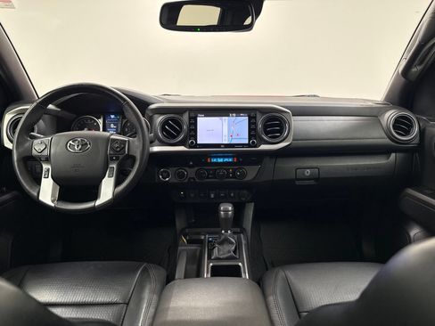 Used 2023 Toyota Tacoma Limited AWD/4WD image 35