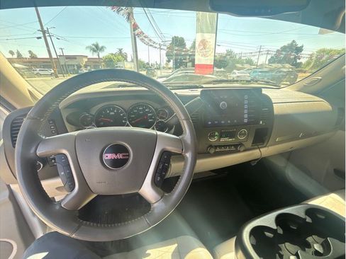 Used 2012 GMC Sierra 2500 SLE w/ SLE Preferred Package AWD/4WD image 16