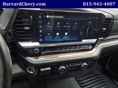 Used 2025 Chevrolet Silverado 2500 LT w/ Convenience Package AWD/4WD image 8