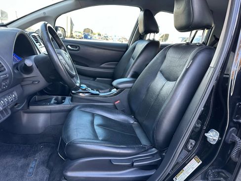 Used 2015 Nissan Leaf SL w/ Premium Package image 14