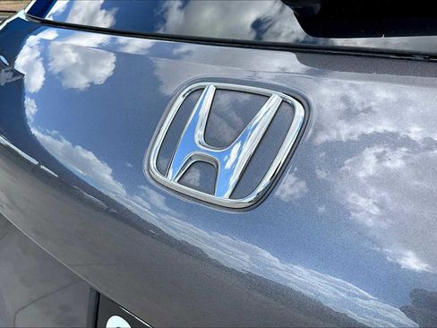 Used 2023 Honda HR-V EX-L image 31