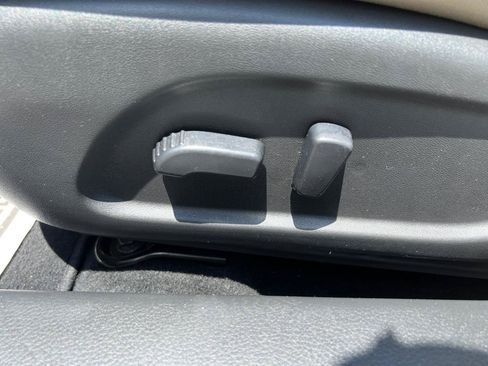 Used 2017 Nissan Altima 2.5 S w/ Power Driver Seat Package FWD image 19