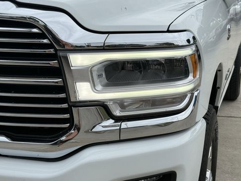 Used 2024 RAM 2500 Laramie w/ Safety Group AWD/4WD image 11