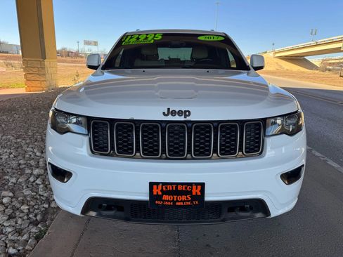 Used 2017 Jeep Grand Cherokee Limited 75th Anniversary image 8