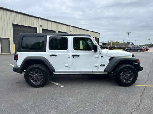 New 2026 Jeep Wrangler Unlimited Sport AWD/4WD image 5