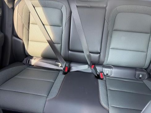 New 2027 GMC Terrain AT4 w/ Convenience Package III AWD/4WD image 33