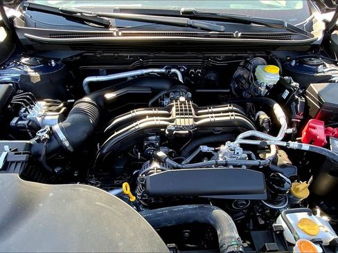 Certified 2025 Subaru Outback Onyx Edition image 30